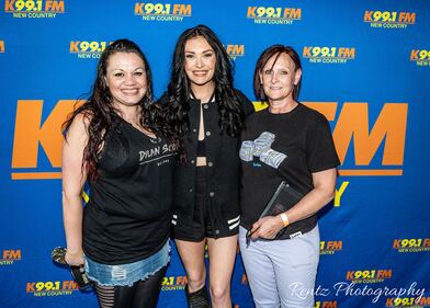 Check out your photos with Dylan Scott, Kylie Morgan, and George Birge from Milano's on Springboro Pike on May 17th, 2023