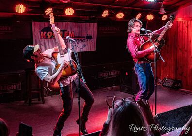 Check out your photos with Drake Milligan at W.O. Wrights in Beavercreek on January 26th, 2023