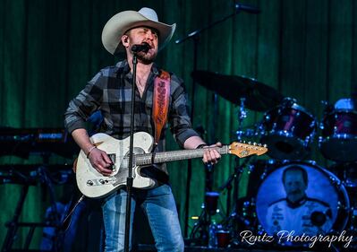 Check out the photos from Justin Moore's concert with Priscilla Block & Jake McVey at Truist Arena on February 9th, 2023.