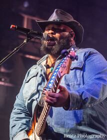 Check out the photos from Jimmie Allen's concert at Bogart's in Cincinnati with Chayce Beckham, and Neon Union on Thursday, April 28th