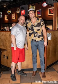 Check out your photos with Matt Stell at Milano's on May 5th, 2022