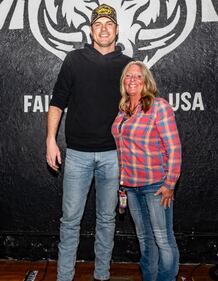 Check out your photos with Matt Stell at the Flying Pig Tavern on Monday, February 5th, 2024.