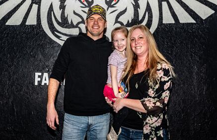 Check out your photos with Matt Stell at the Flying Pig Tavern on Monday, February 5th, 2024.