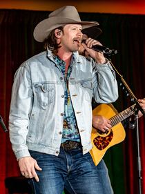 Check out all of your photos from K99.1FM's Jingle Bell Jam with MaRynn Taylor, Chase Matthew, and Brian Kelley on Wednesday, December 6th at Hollywood Gaming at Dayton Raceway.