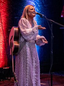 Check out your photos with MaRynn Taylor at the Flying Pig Tavern on Friday, October 13th, 2023.