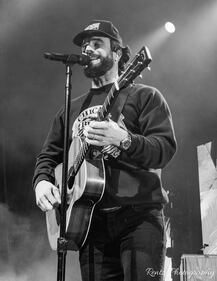 Check out the photos from Sam Hunt's concert with Ryan Hurd at The Rose Music Center on Saturday, October 1st, 2022.