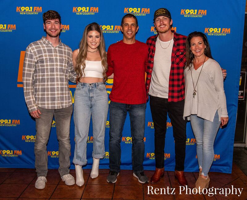 Check out your photos with Tenille Arts and George Birge from Wednesday, October 20th, 2021