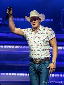 Check out the photos from Jon Pardi's concert at the Rose Music Center with Lainey Wilson and Hailey Whitters on Saturday, September 17th, 2022.