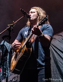 Check out your photos of Corey Marks at the Schottenstein Center in Columbus on Monday, November 14th, 2022.