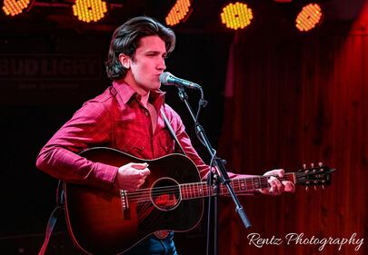 Check out your photos with Drake Milligan at W.O. Wrights in Beavercreek on January 26th, 2023