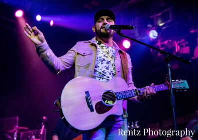 Check out the photos from Frank Ray's concert at Bogart's in Cincinnati on Thursday, March 24th, 2022.