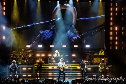 Check out the photos from Jon Pardi's concert at the Rose Music Center with Lainey Wilson and Hailey Whitters on Saturday, September 17th, 2022.