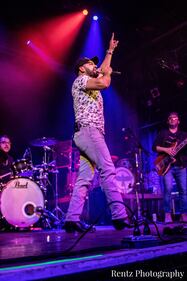 Check out the photos from Frank Ray's concert at Bogart's in Cincinnati on Thursday, March 24th, 2022.