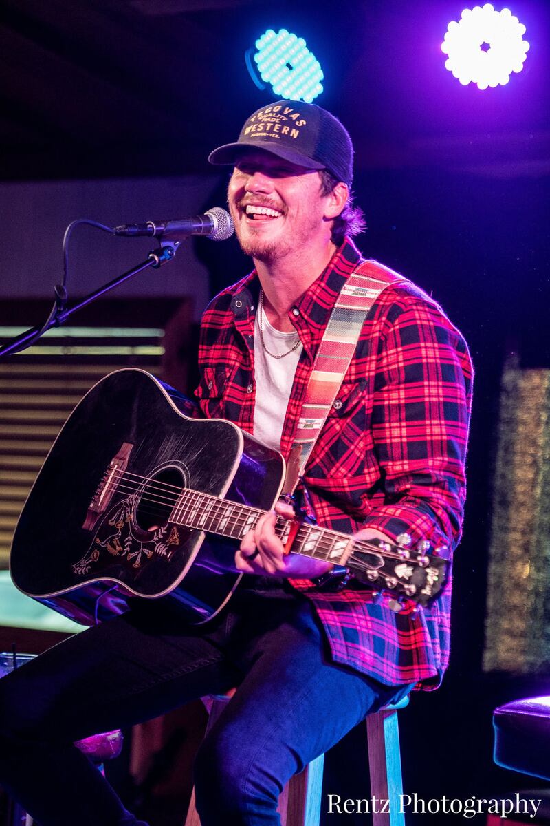 Check out your photos with Tenille Arts and George Birge from Wednesday, October 20th, 2021