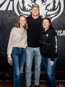 Check out your photos with Matt Stell at the Flying Pig Tavern on Monday, February 5th, 2024.