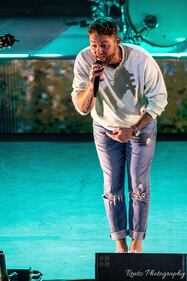 Check the photos from Brett Young, Morgan Evans, & Ashley Cooke's concert at KEMBA LIVE! in Columbus on Thursday, March 30th, 2023