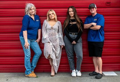 Check out your photos with MaRynn Taylor at the Flying Pig Tavern on Friday, October 13th, 2023.