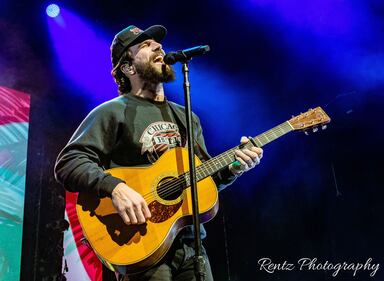 Check out the photos from Sam Hunt's concert with Ryan Hurd at The Rose Music Center on Saturday, October 1st, 2022.