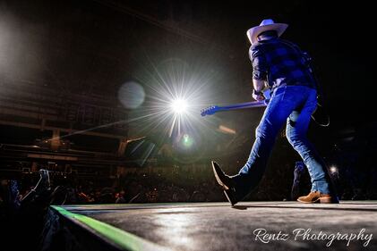 Check out the photos from Justin Moore's concert with Priscilla Block & Jake McVey at Truist Arena on February 9th, 2023.