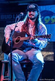 Check out your photos with Ian Munsick at  W.O. Wrights on Tuesday, September 21st, 2021.