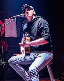 Check out your photos with Matt Stell at the Flying Pig Tavern on Monday, February 5th, 2024.