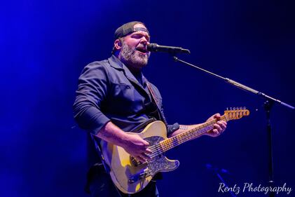 Check out the photos from our 32nd Birthday Bash Concert at the Rose Music Center with Lee Brice and Lindsay Ell on August 13th, 2021
