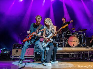 Check out the photos from our 32nd Birthday Bash Concert at the Rose Music Center with Lee Brice and Lindsay Ell on August 13th, 2021