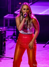 Check the photos from Brett Young, Morgan Evans, & Ashley Cooke's concert at KEMBA LIVE! in Columbus on Thursday, March 30th, 2023