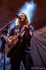 Check out your photos of Corey Marks at the Schottenstein Center in Columbus on Monday, November 14th, 2022.