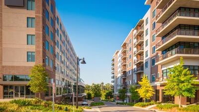 RentCafe.com lists the cities that lead the way in apartment sizes, which are on the rise in the U.S. and now average 908 square feet.
